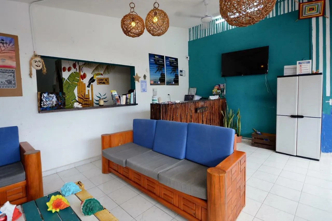 Hostel 6/15 location