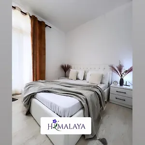 Himalayas Maison d'hôtes Gjirokastër